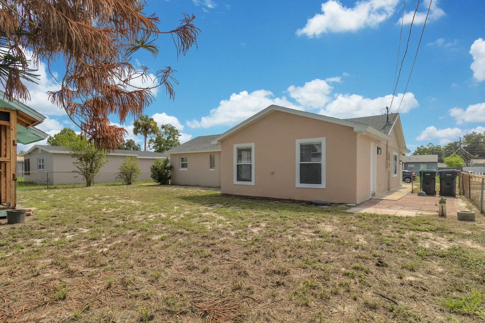 ROYAL ESTATES - Residential