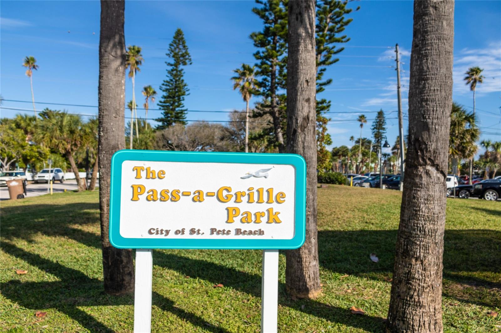 MOREY BEACH - Land