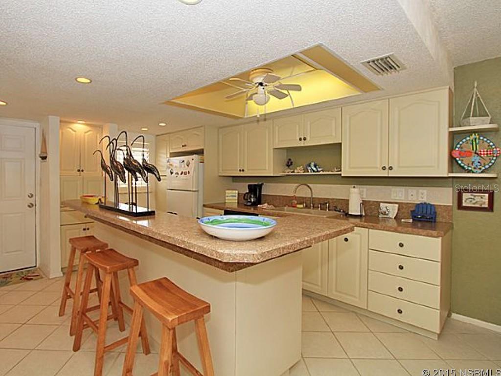 Hacienda Del Sol Condo - Residential