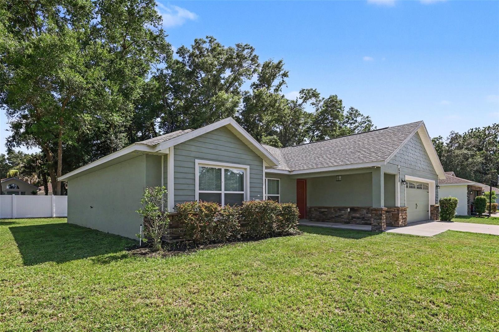 OAK RIDGE ESTATE - Residential