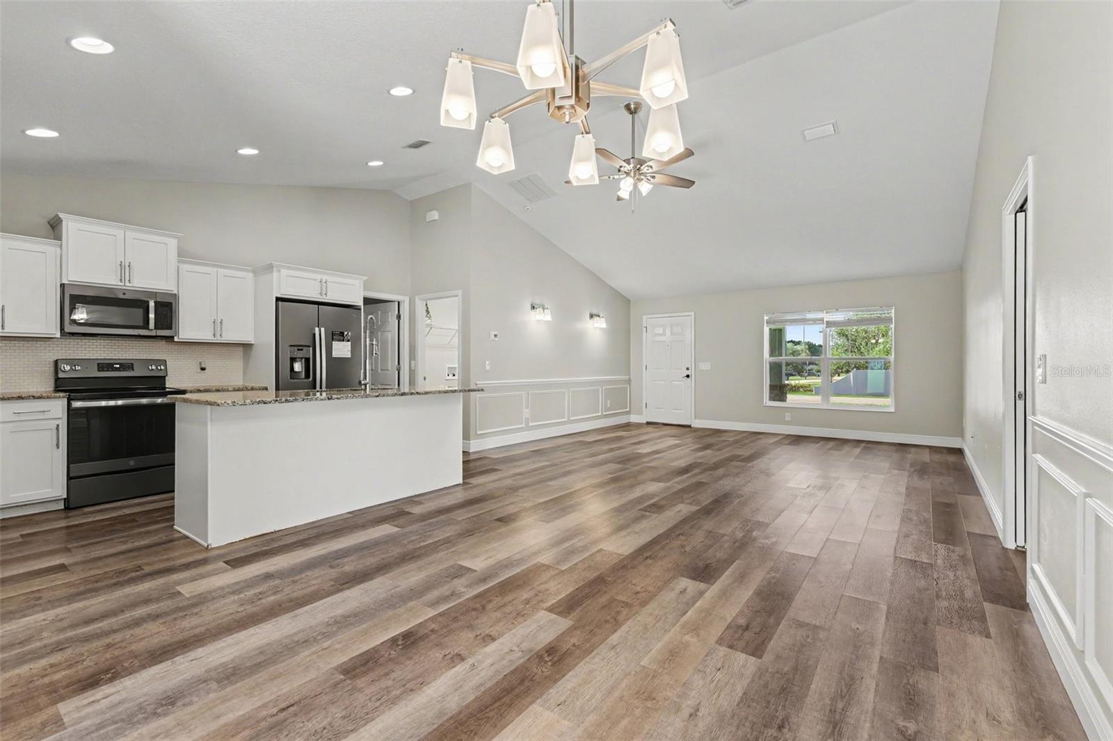OAK RIDGE ESTATE - Residential