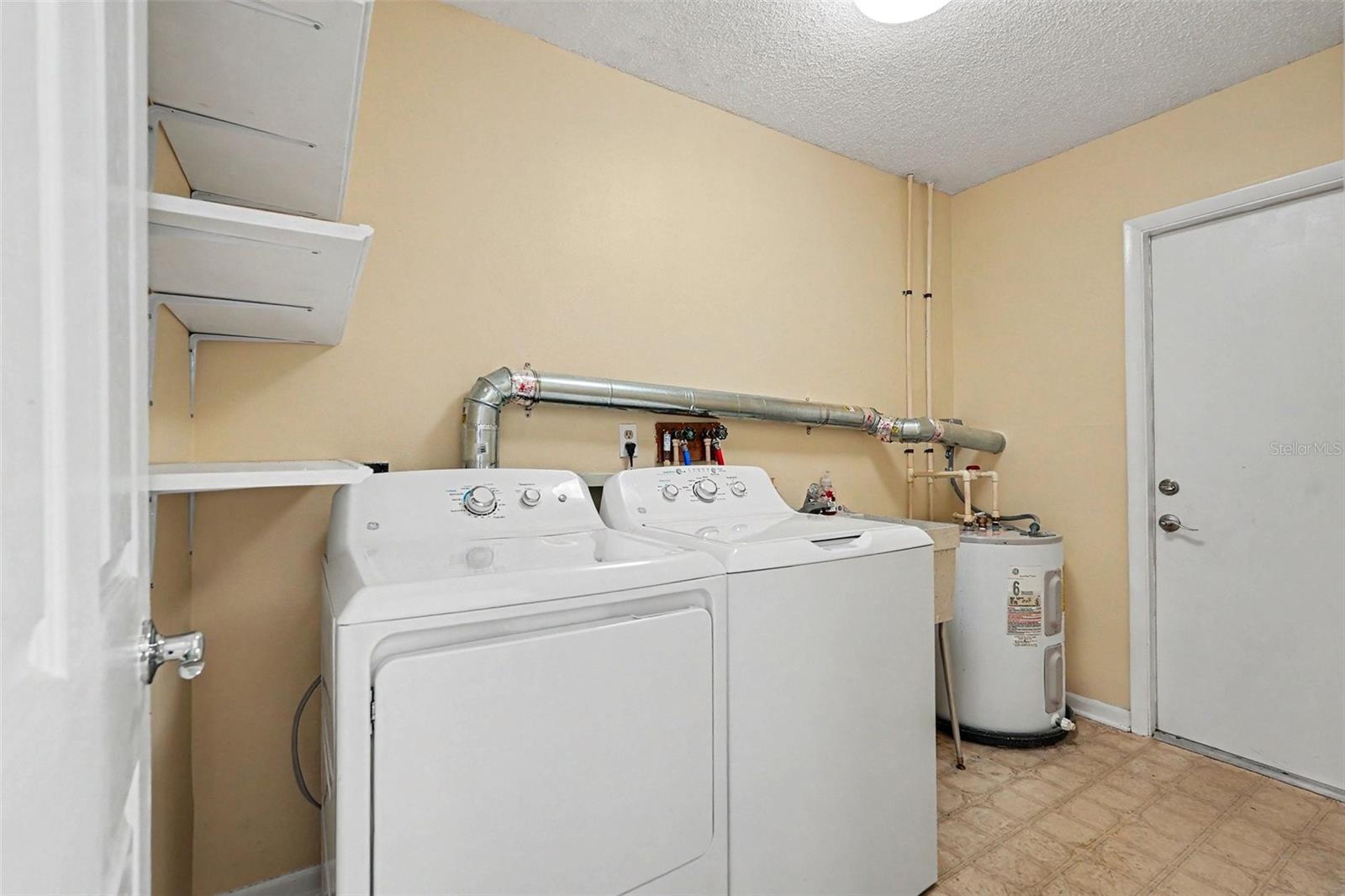 DEL WEBBS SUN CITY FLORIDA UNIT NO 31 - Residential