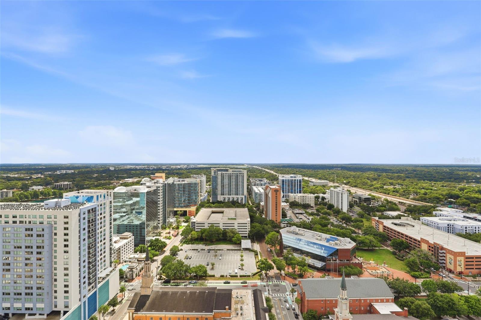 SOLAIRE/PLAZA CONDO - Residential