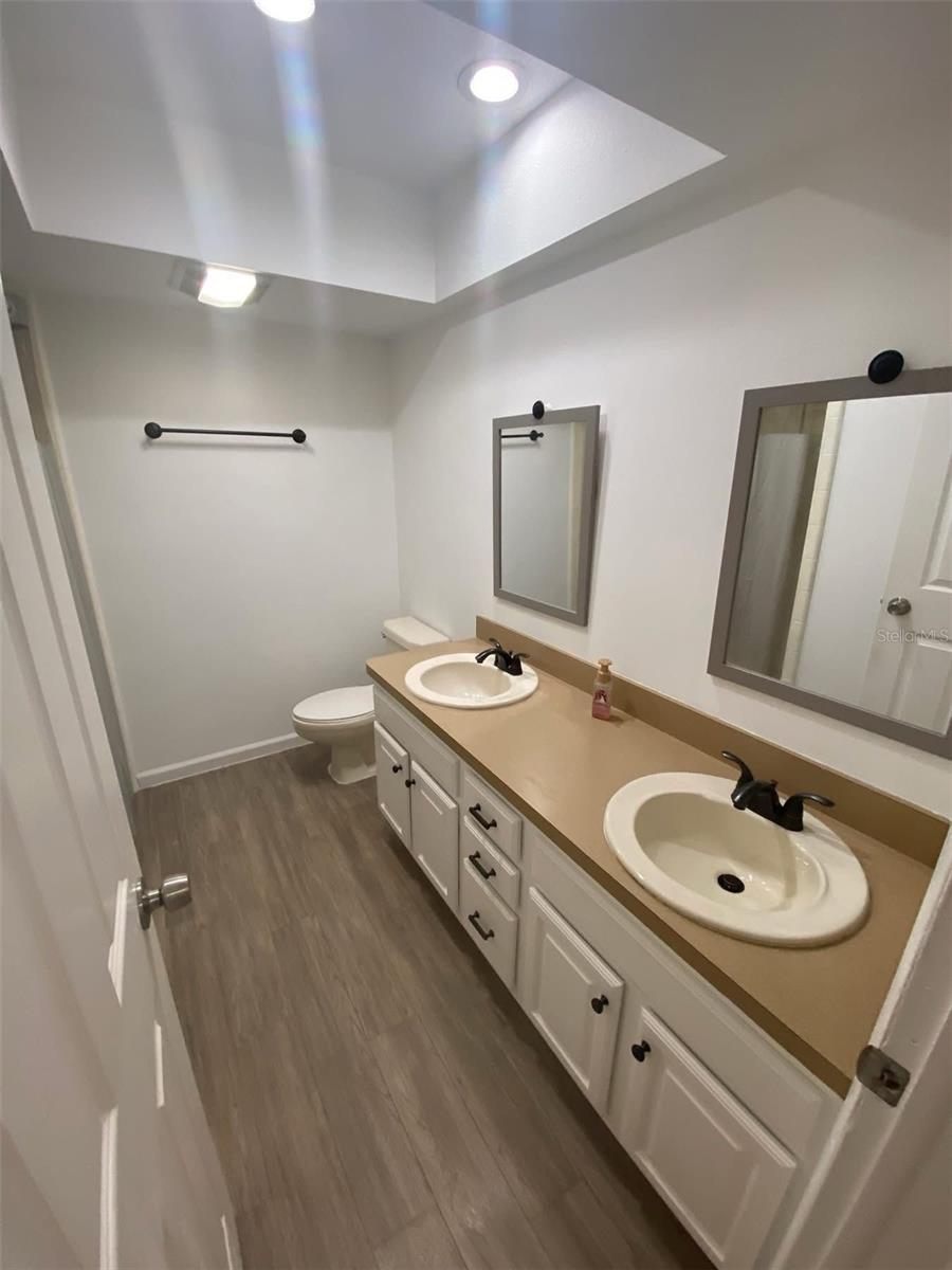BRANDON COUNTRY ESTATES UNIT N - Residential