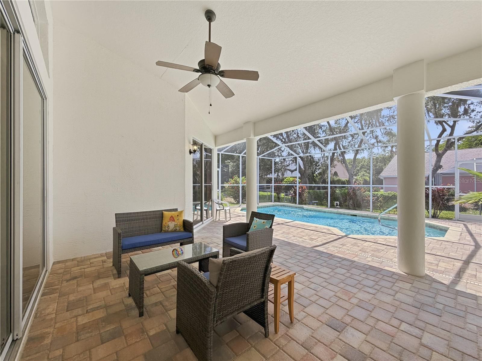 SOUTHERN OAKS - Residential