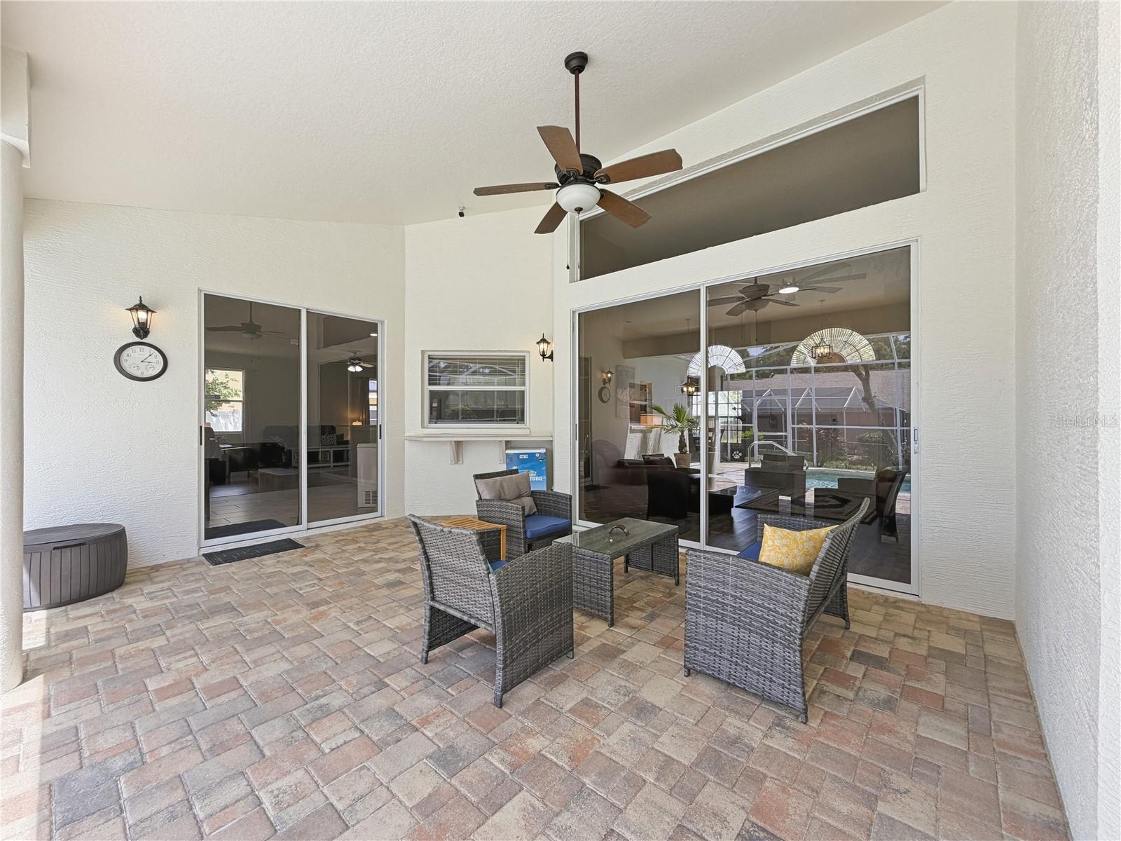 SOUTHERN OAKS - Residential