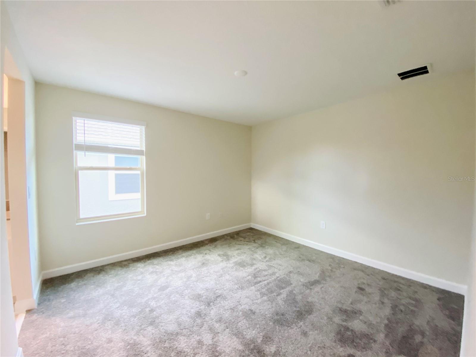 TUSKAWILLA CROSSINGS PH 2 - Residential Lease