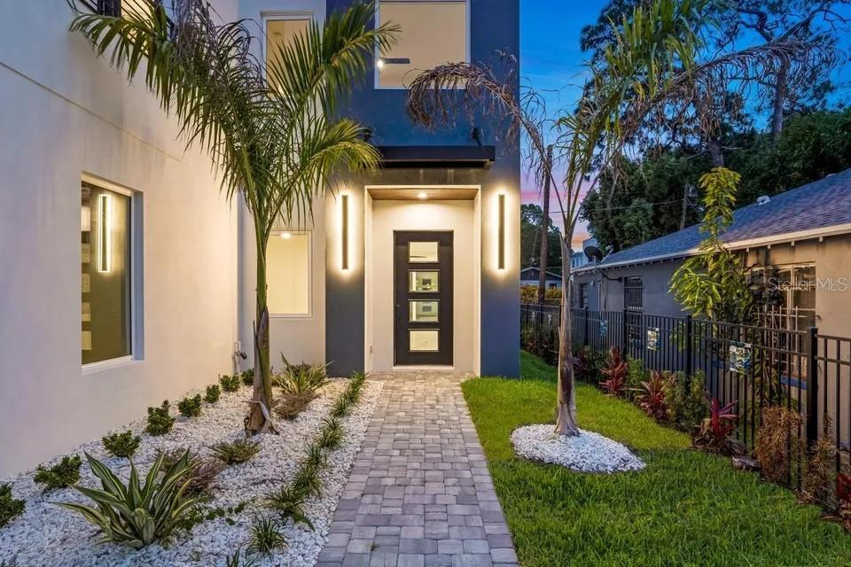 BOULEVARD ADD TO SARASOTA - Residential