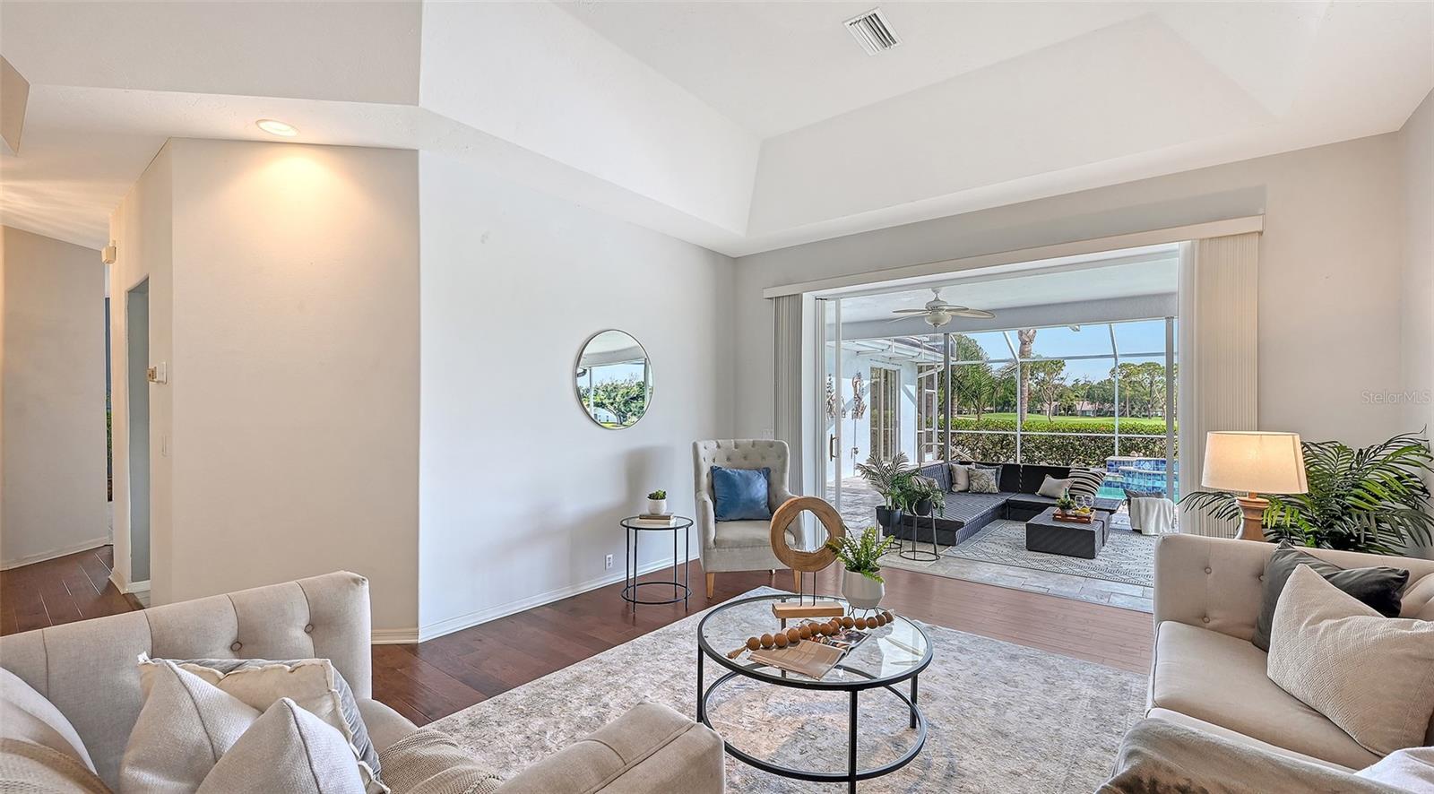 DEVONSHIRE PLACE - Residential