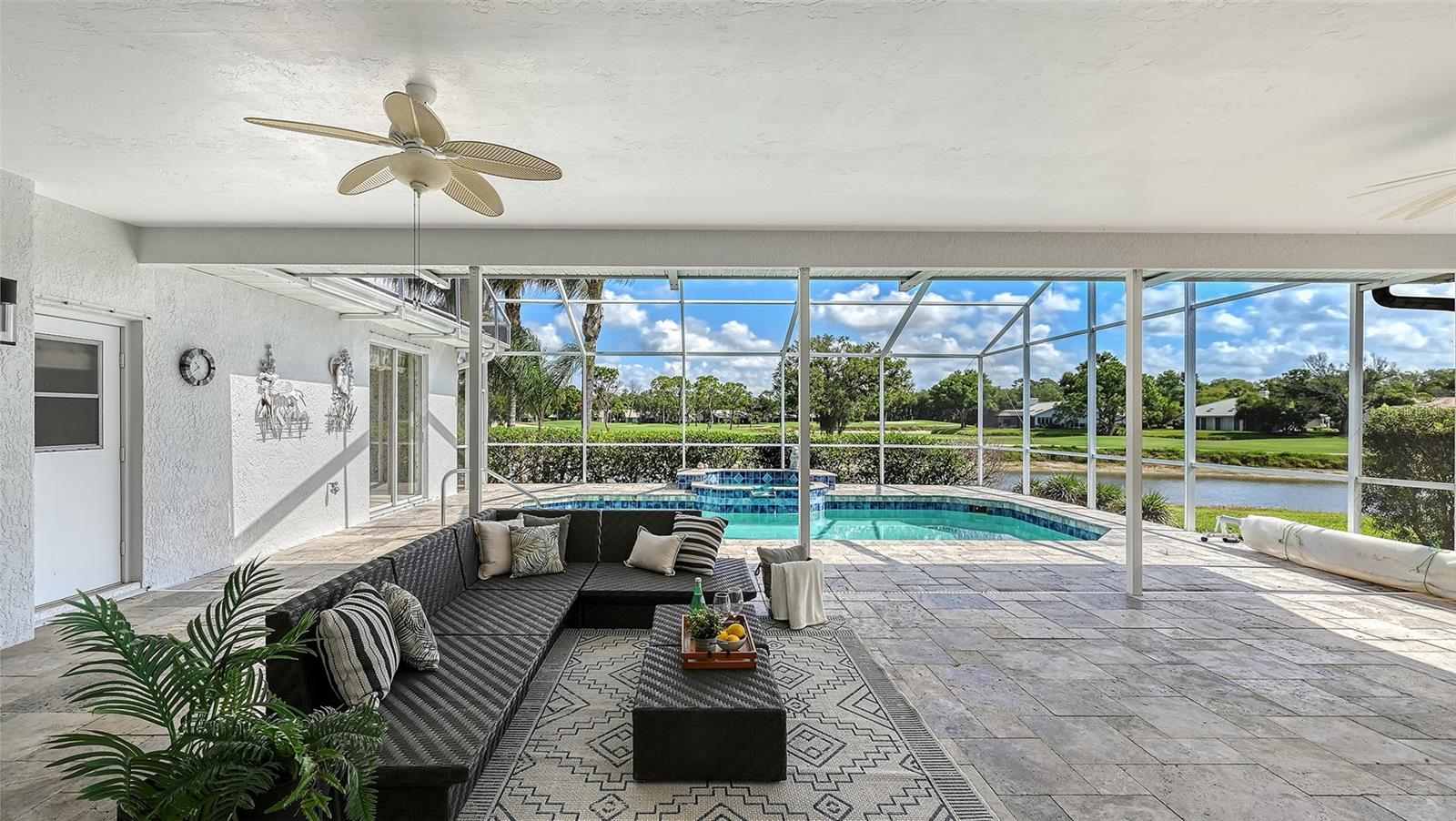 DEVONSHIRE PLACE - Residential