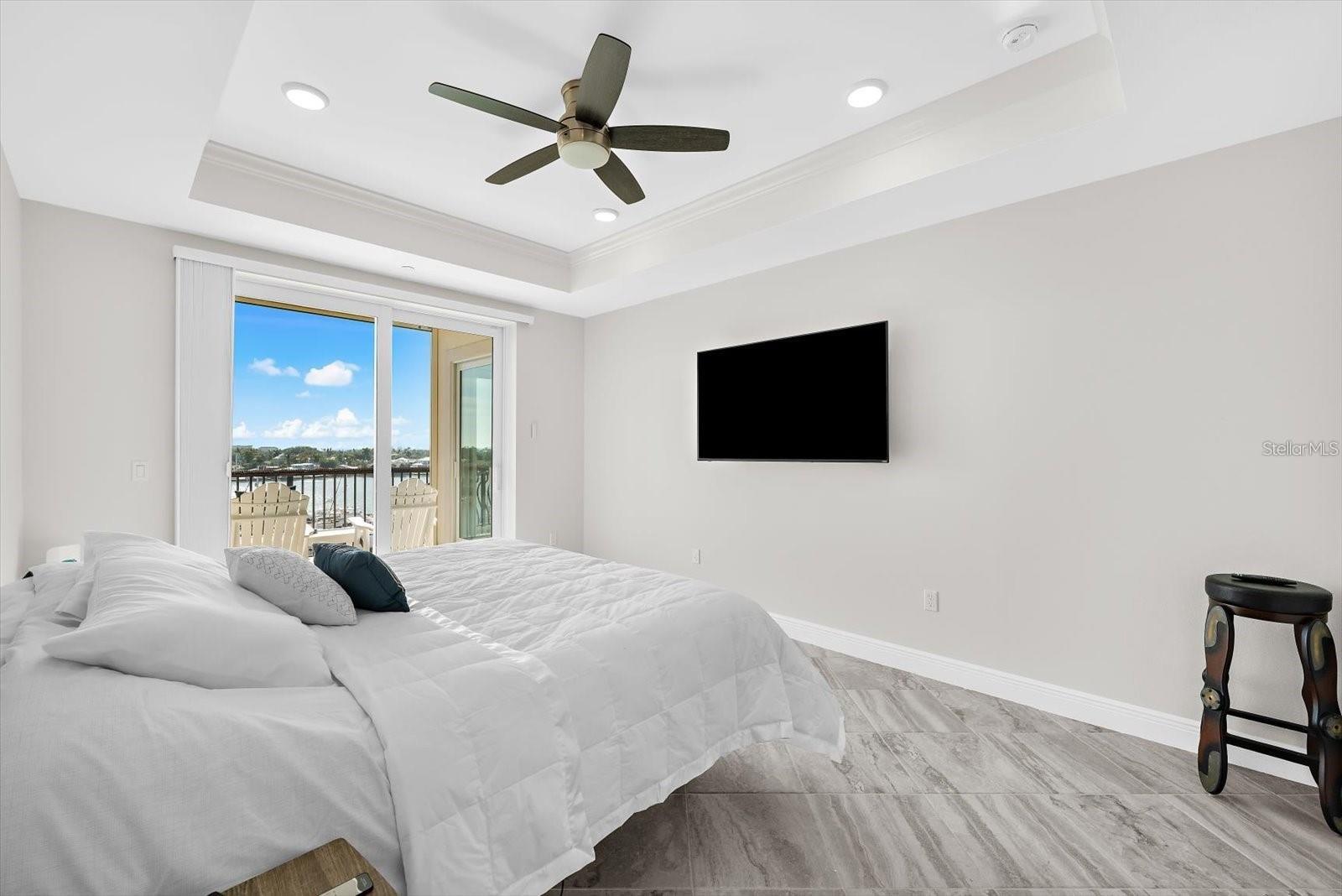 PORTO VISTA A CONDOMINIUM - Residential Lease