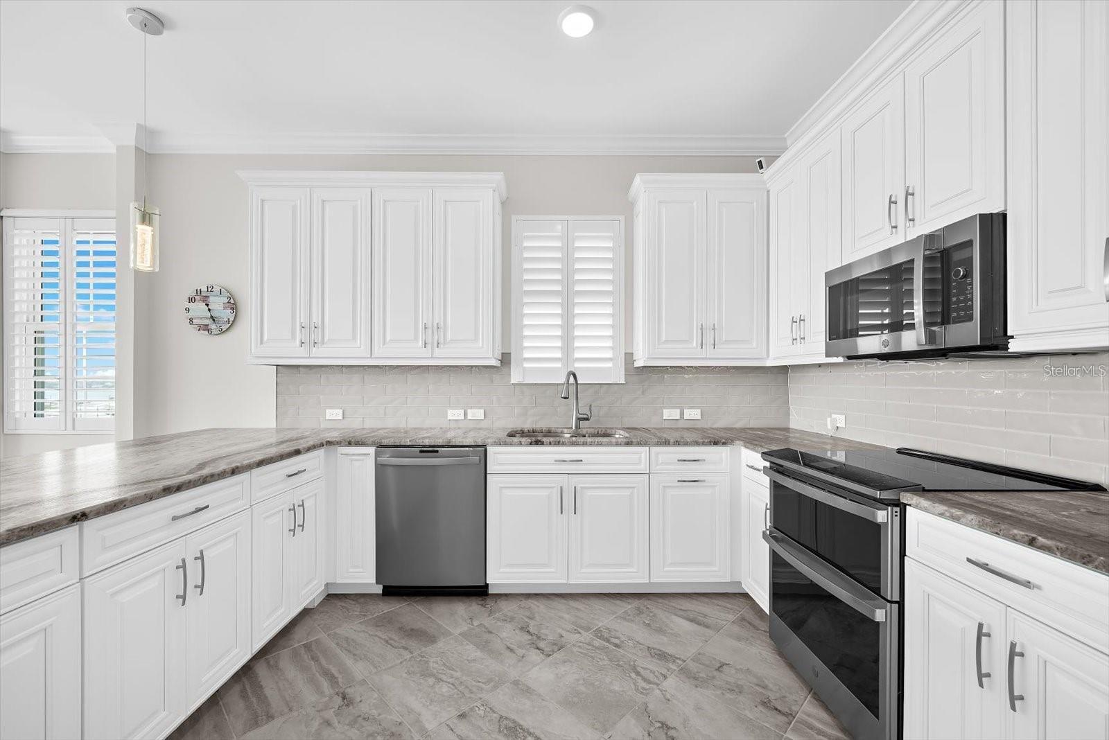 PORTO VISTA A CONDOMINIUM - Residential Lease