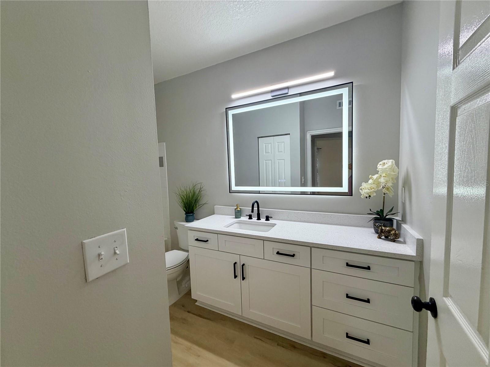 THE PINNACLE AT CARROLLWOOD A - Residential