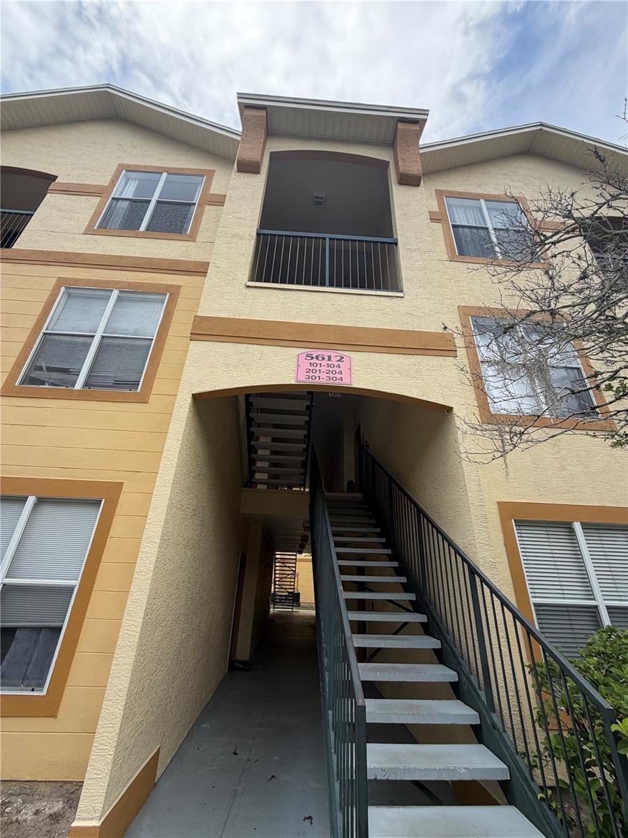 THE PINNACLE AT CARROLLWOOD A - Residential