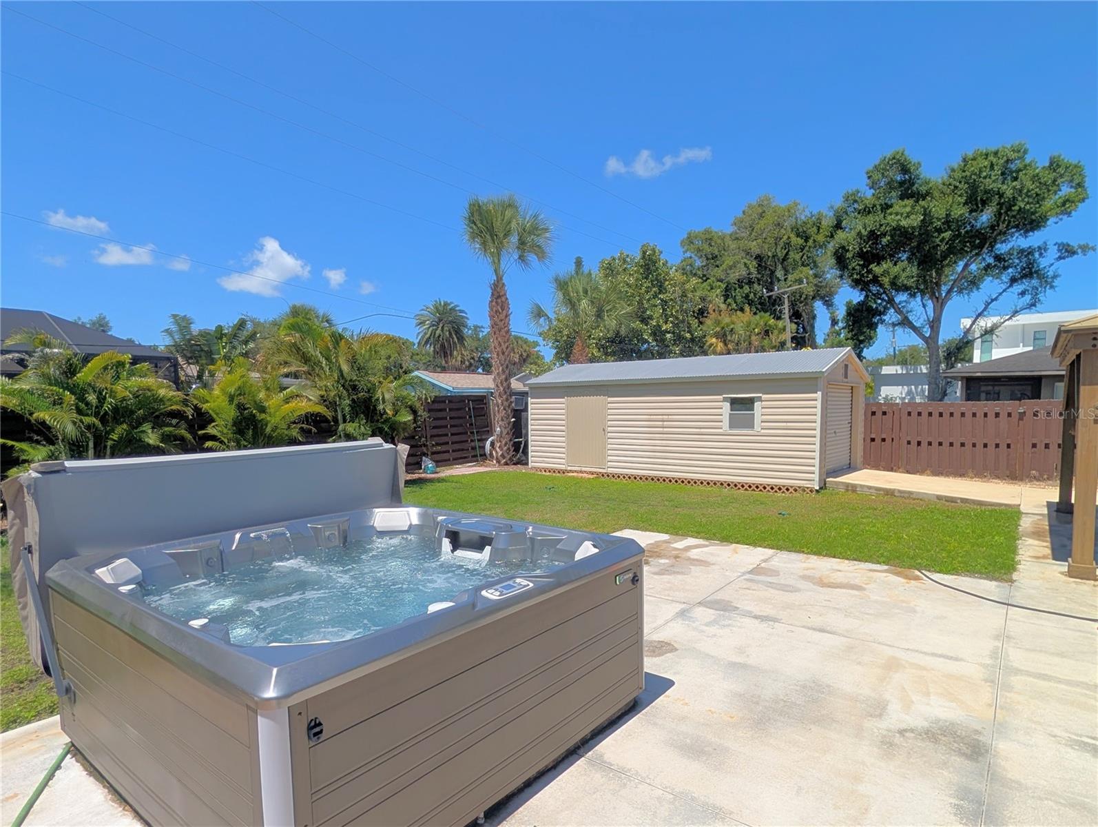 GROVE LAWN REP - Residential Lease
