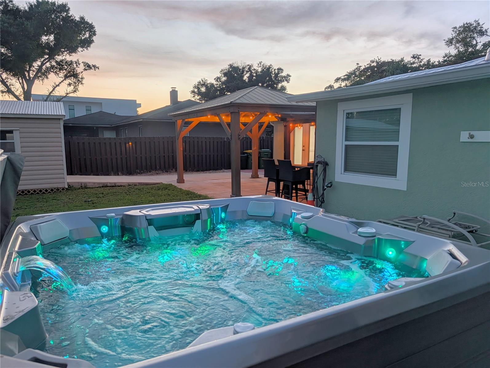 GROVE LAWN REP - Residential Lease