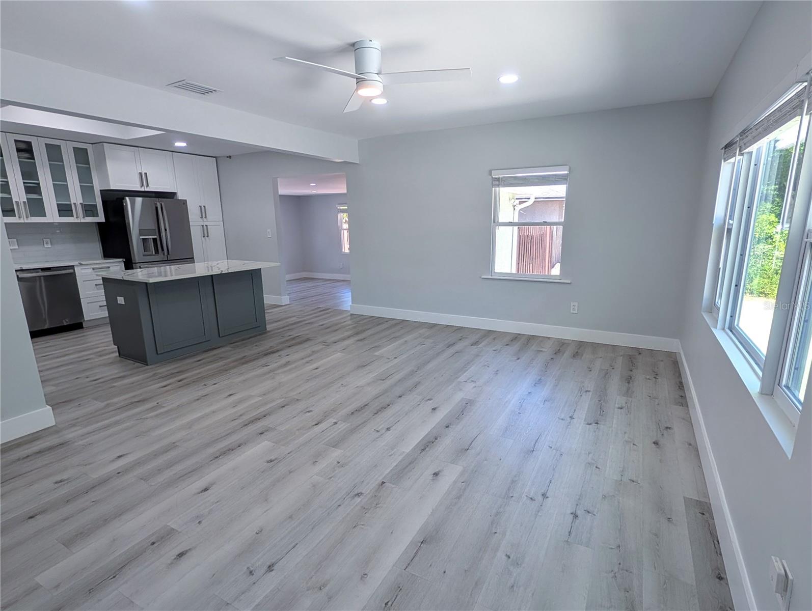 GROVE LAWN REP - Residential Lease