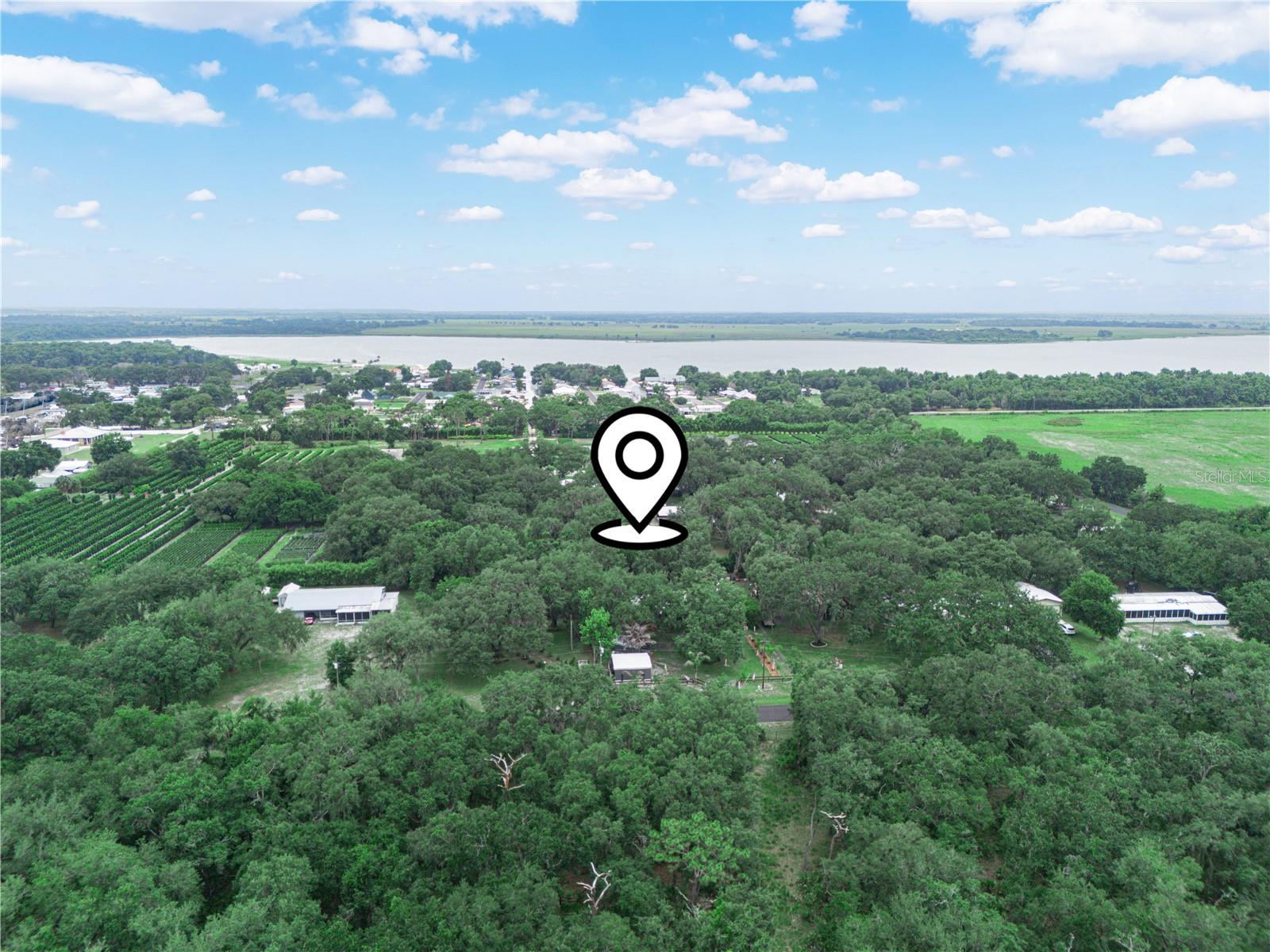 LAKE MARIAN OAKS - Residential