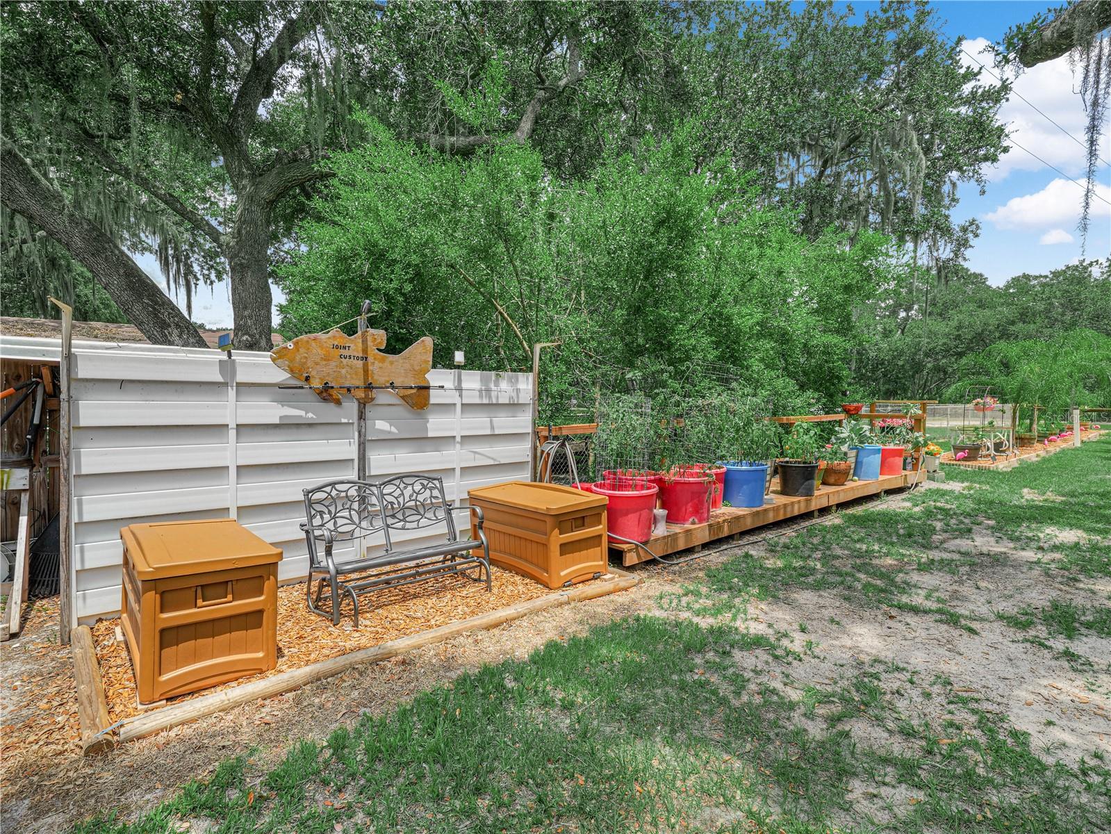 LAKE MARIAN OAKS - Residential