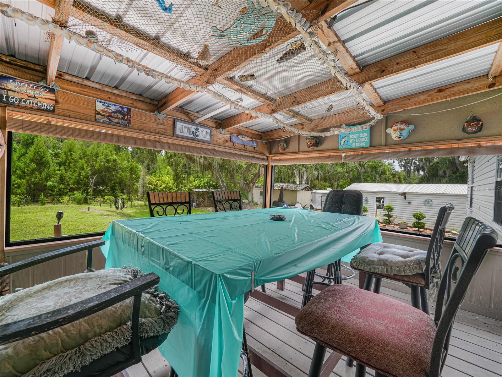 LAKE MARIAN OAKS - Residential