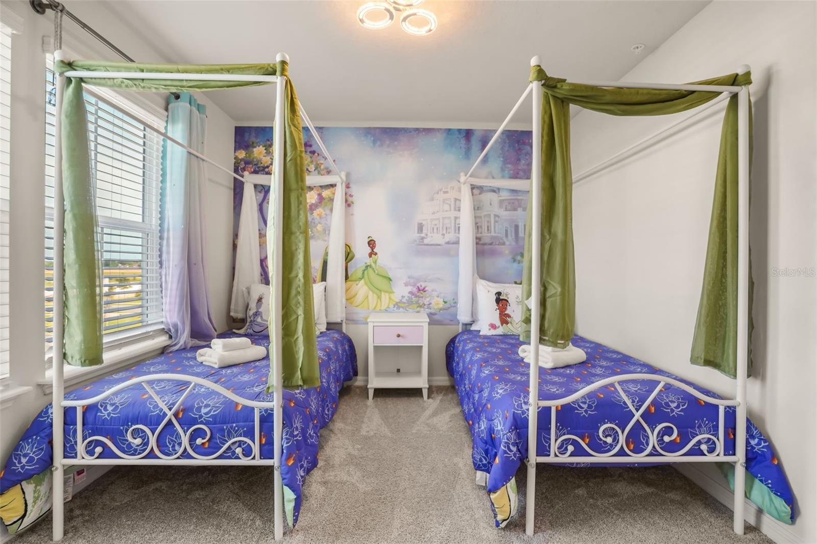 WINDSOR CAY - Residential