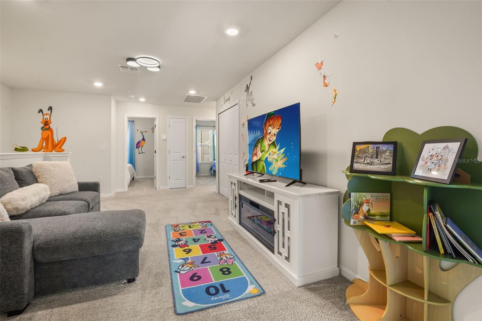 WINDSOR CAY - Residential