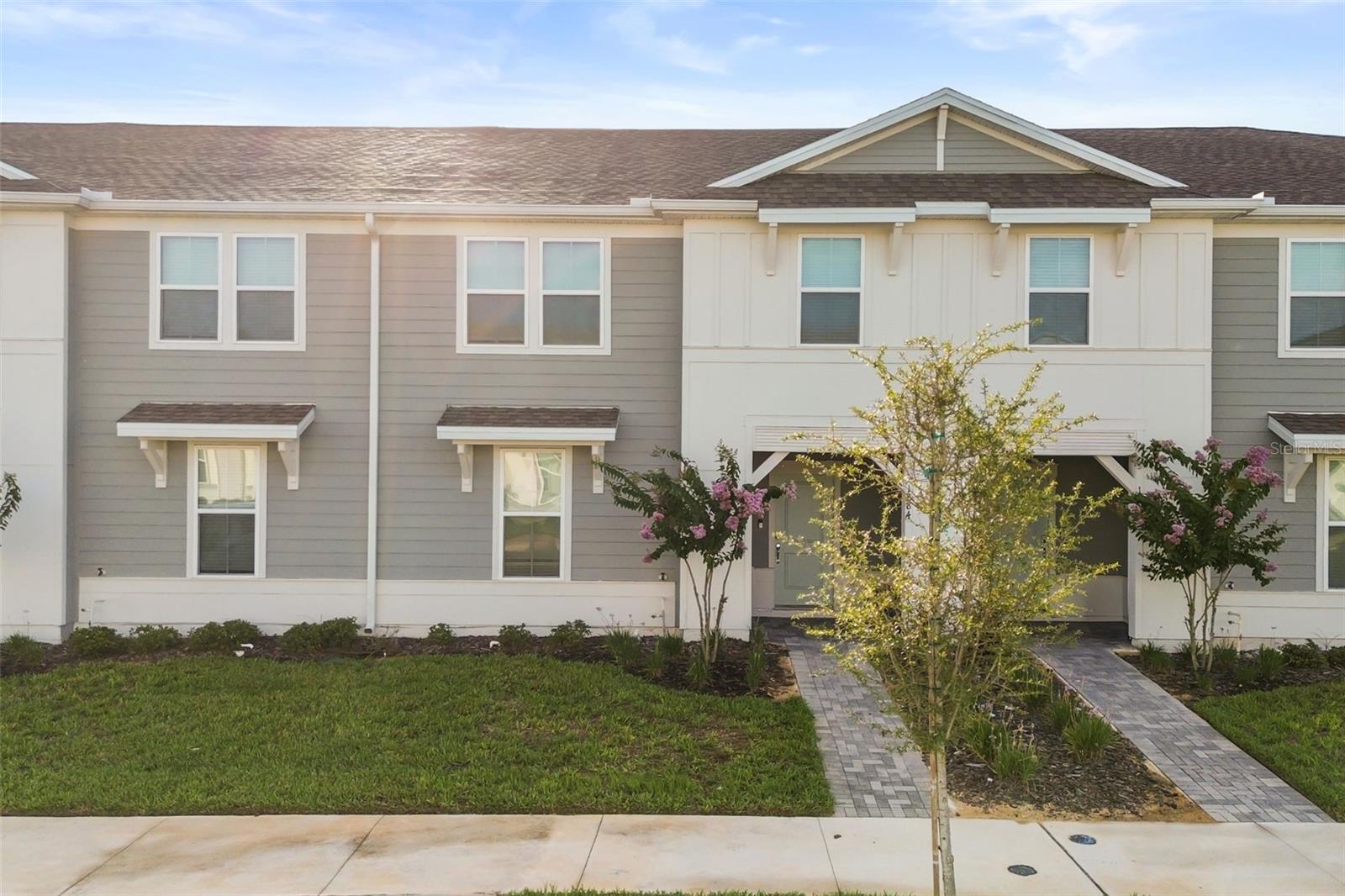 WINDSOR CAY - Residential