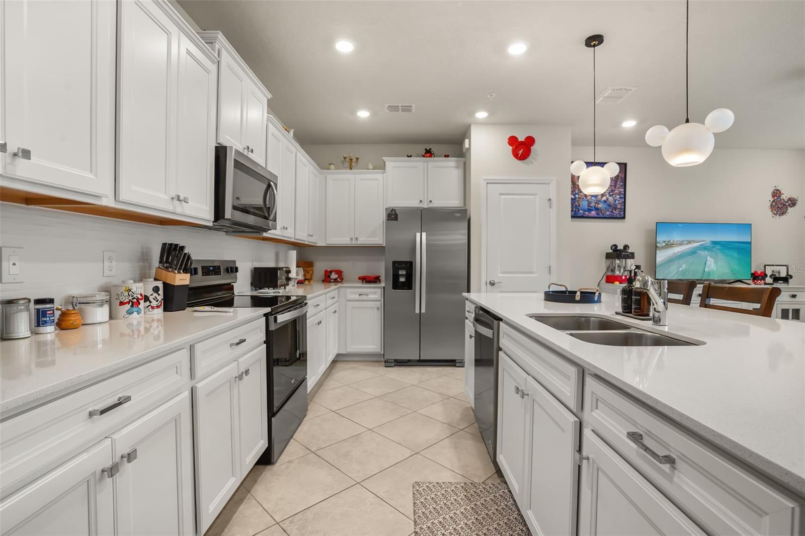 WINDSOR CAY - Residential