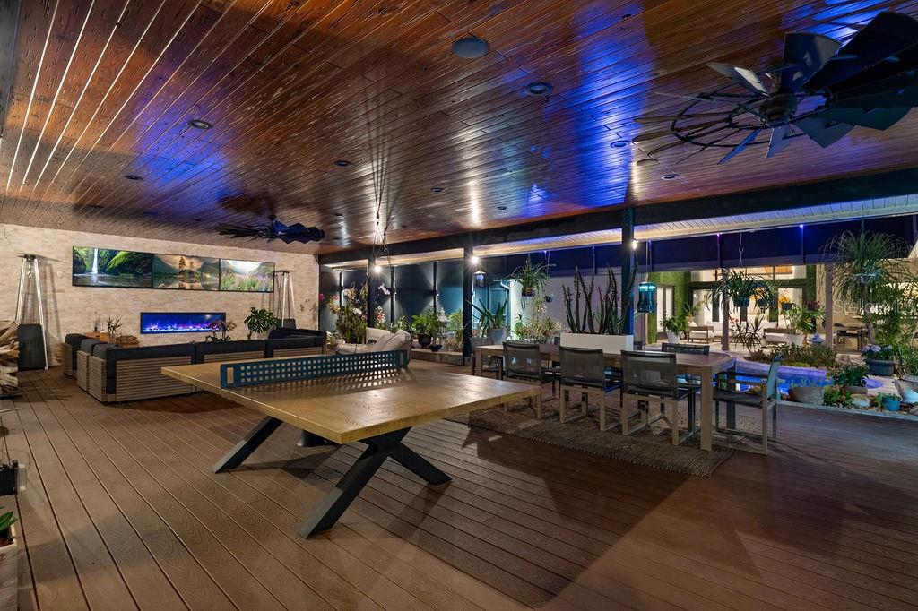 LAKE MARY JANE SHORES - Residential