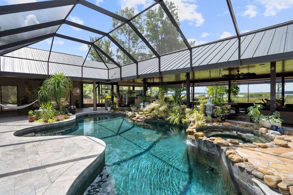 LAKE MARY JANE SHORES - Residential