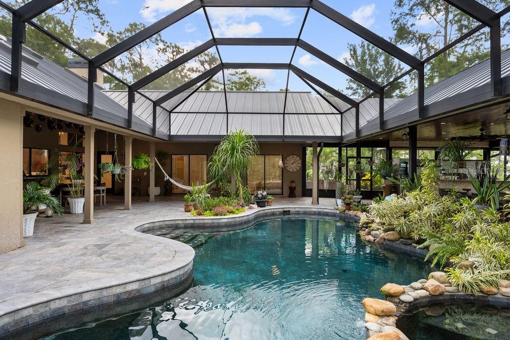 LAKE MARY JANE SHORES - Residential