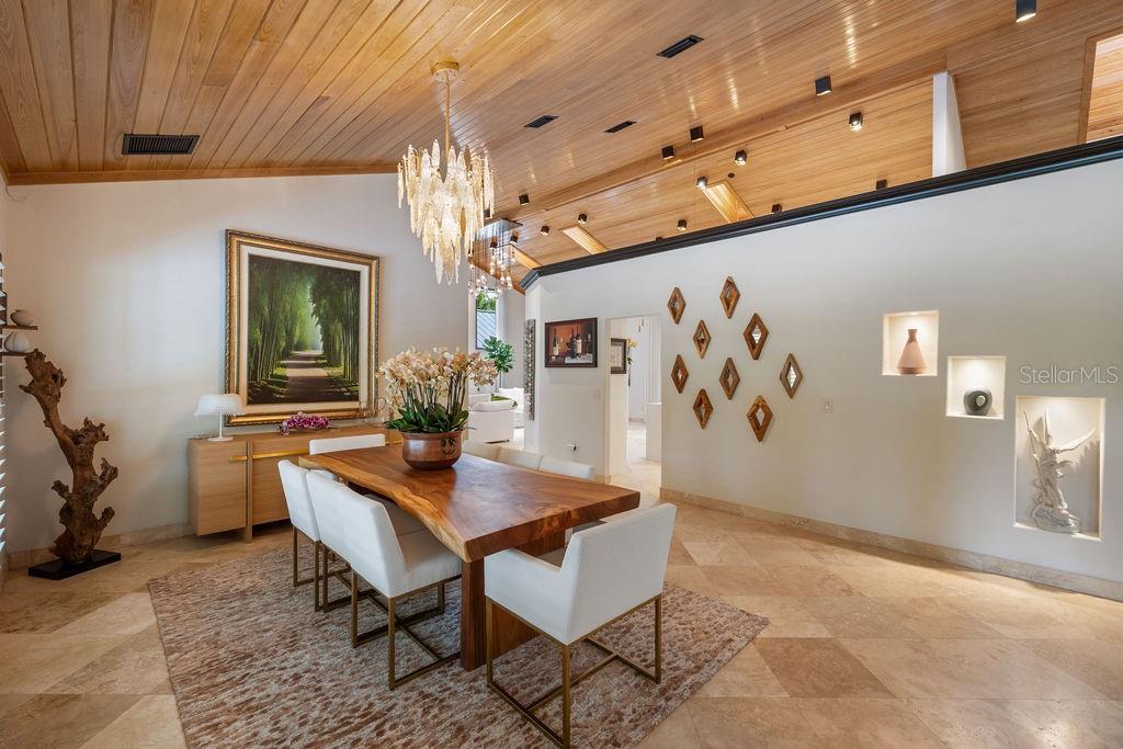LAKE MARY JANE SHORES - Residential