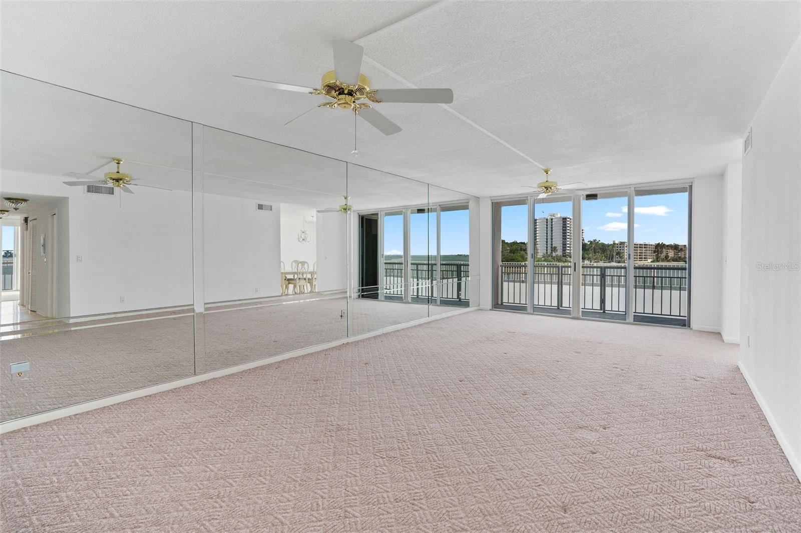 PIERCE 100 CONDO - Residential