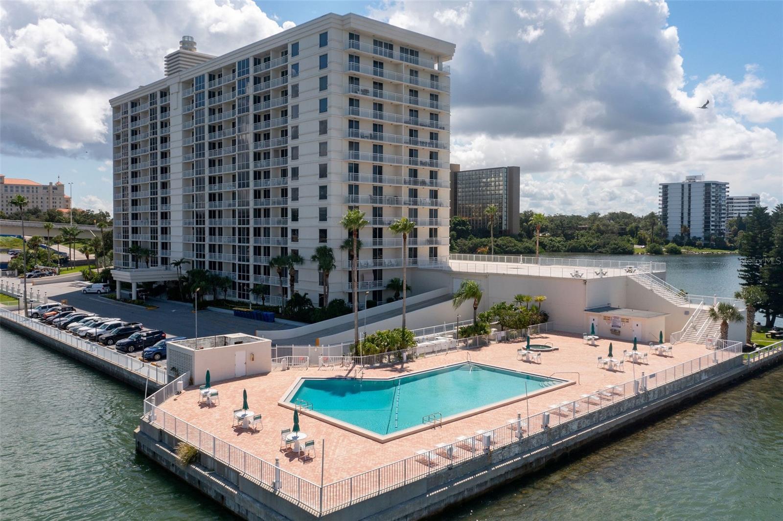 PIERCE 100 CONDO - Residential
