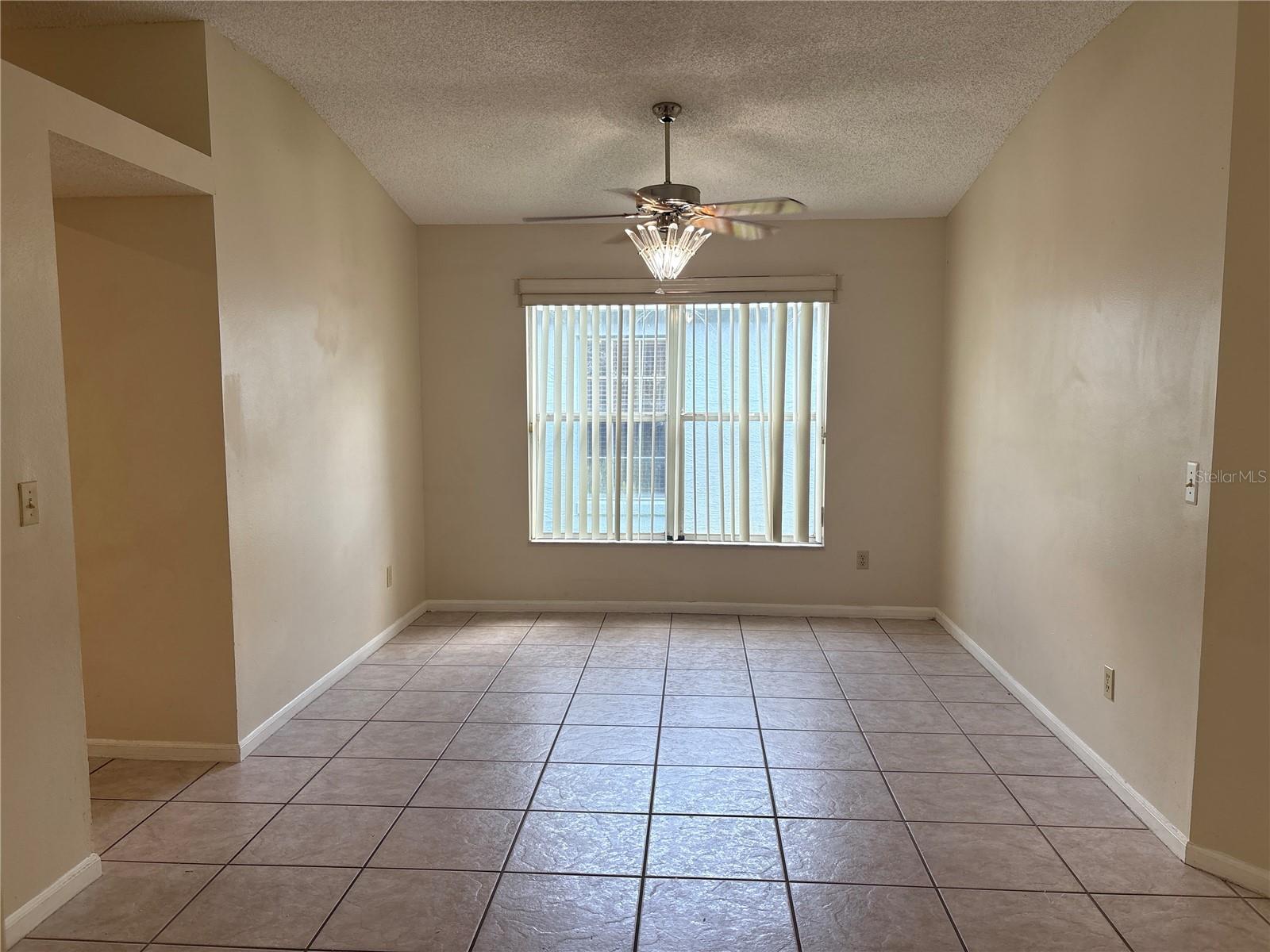 HUNTERS CREEK TR 140 PH 03 - Residential Lease