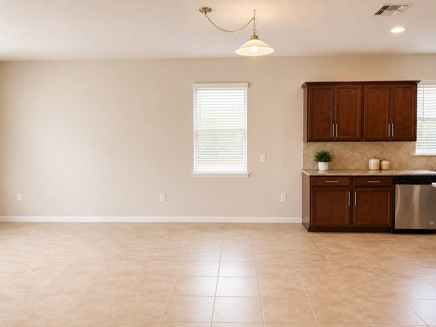 WHALEYS CREEK PH 3 - Residential Lease