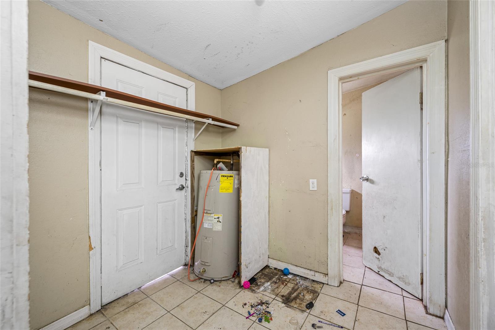 UNPLATTED - Residential