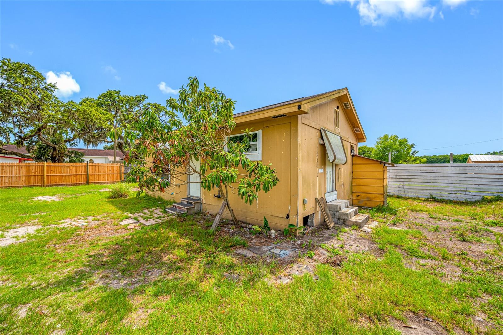 UNPLATTED - Residential