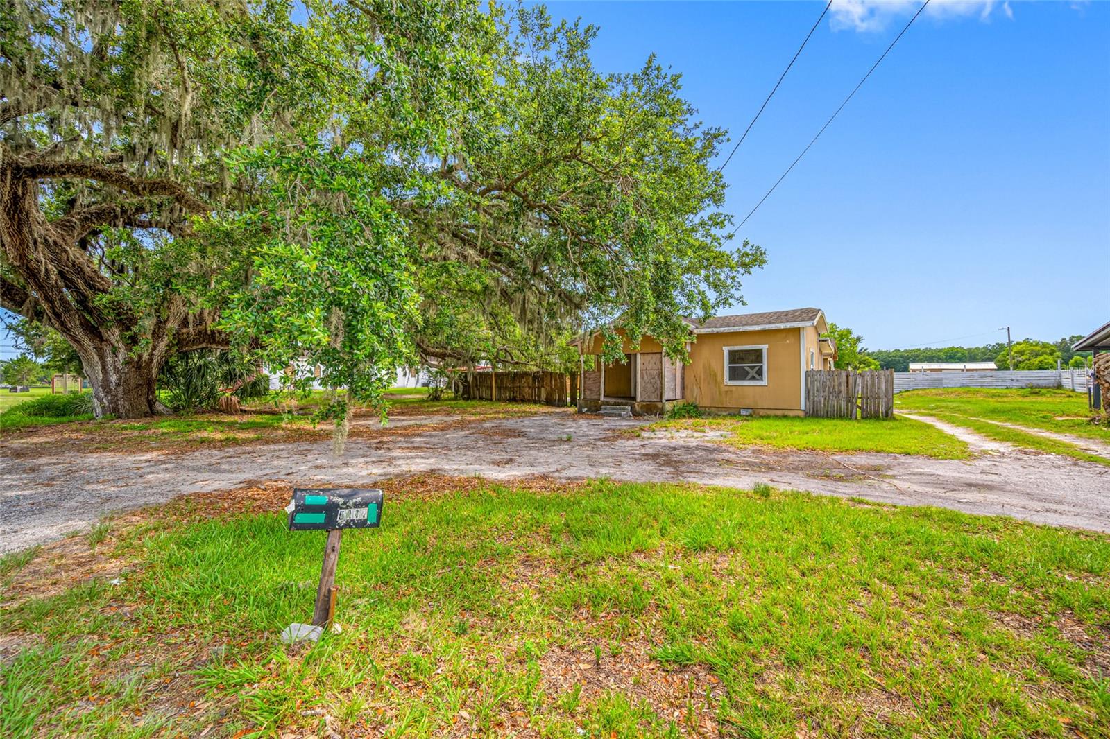 UNPLATTED - Residential