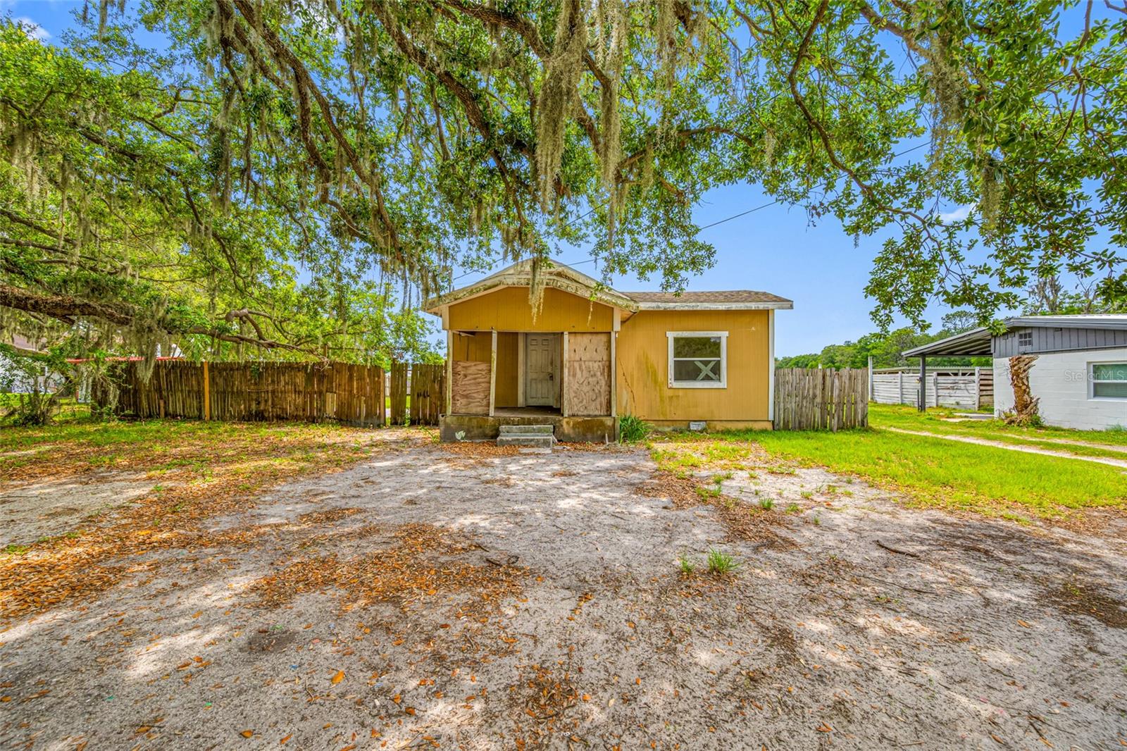 UNPLATTED - Residential