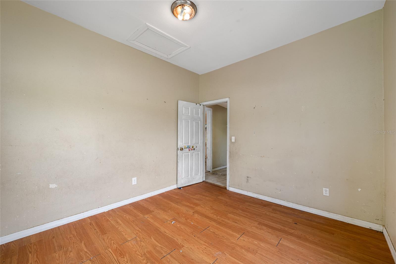 UNPLATTED - Residential