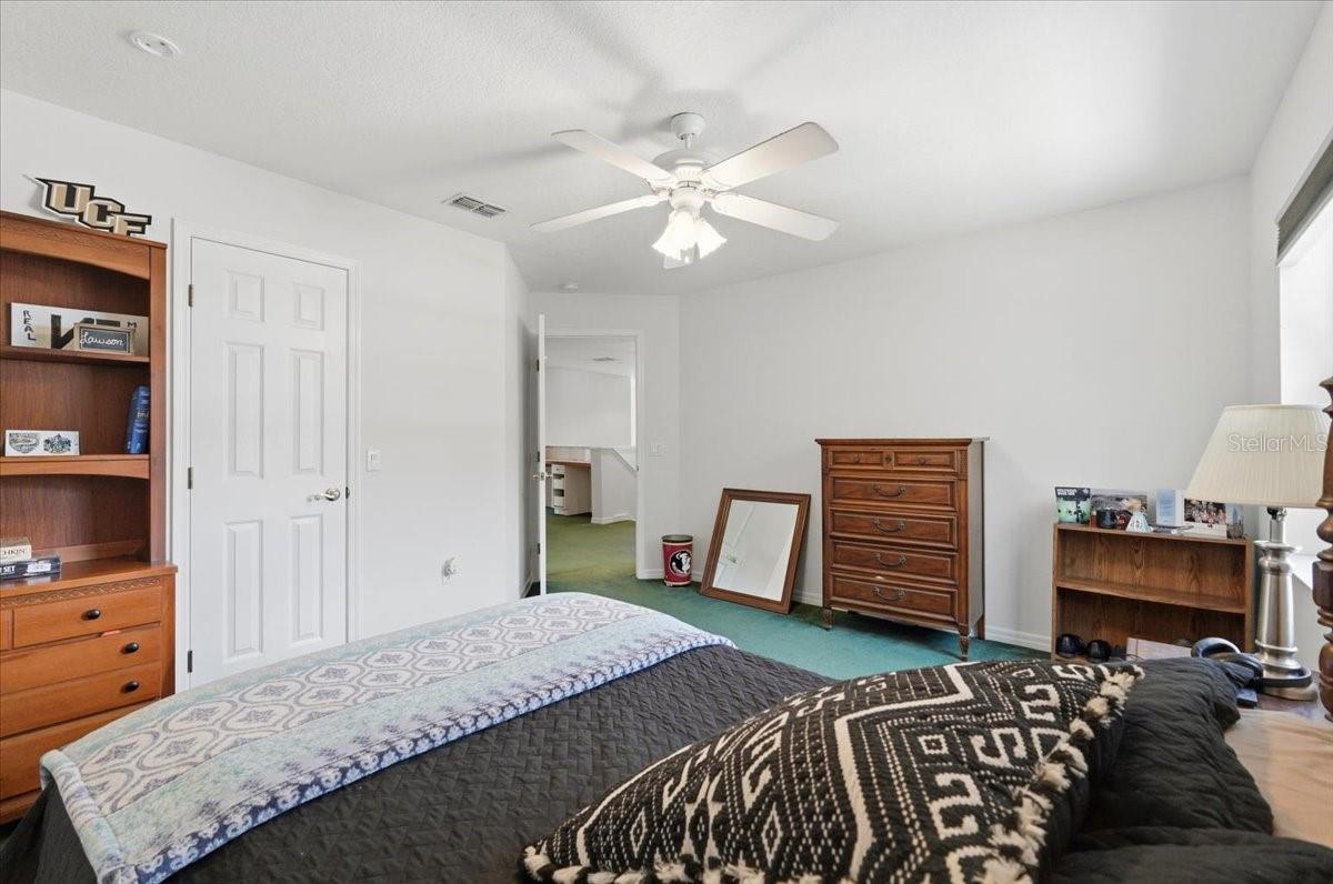 AUBURN OAKS - Residential