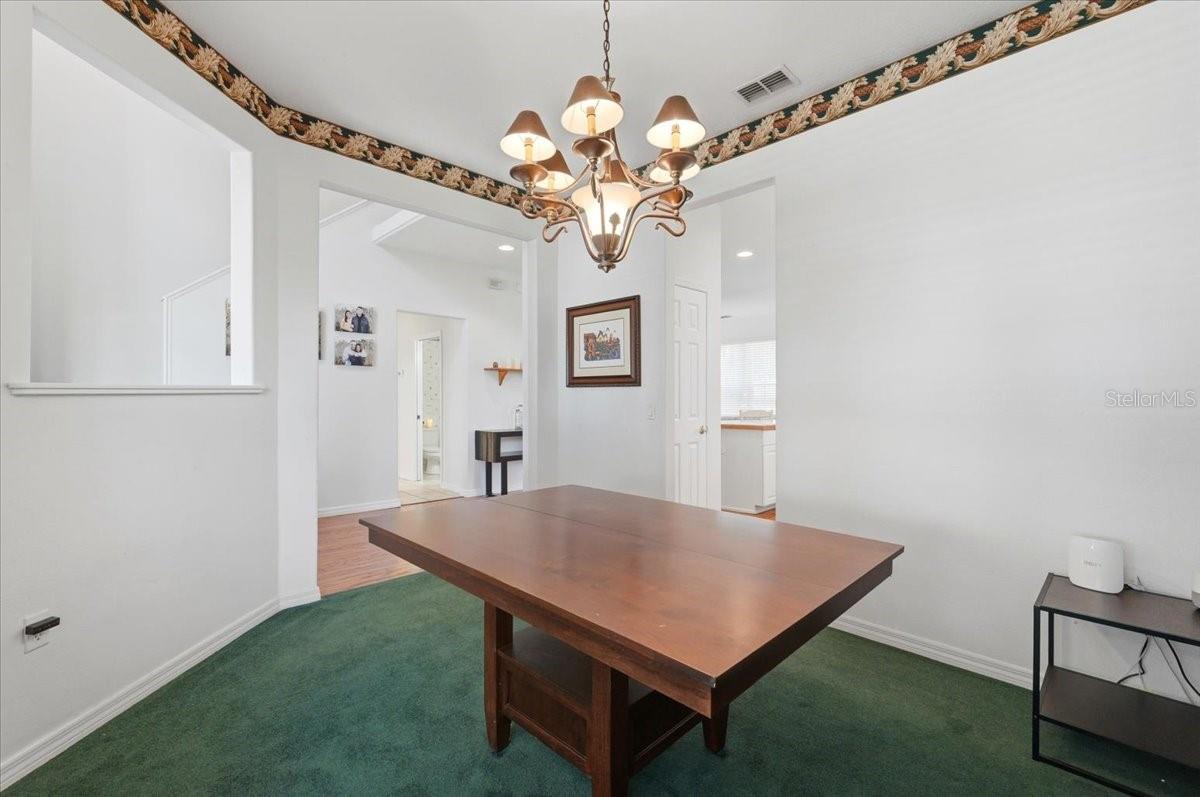 AUBURN OAKS - Residential