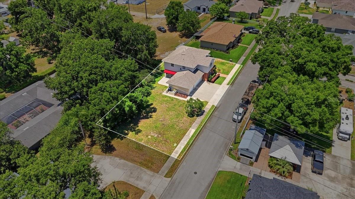 AUBURN OAKS - Residential