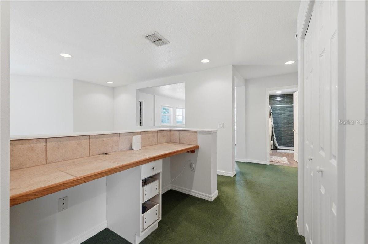 AUBURN OAKS - Residential