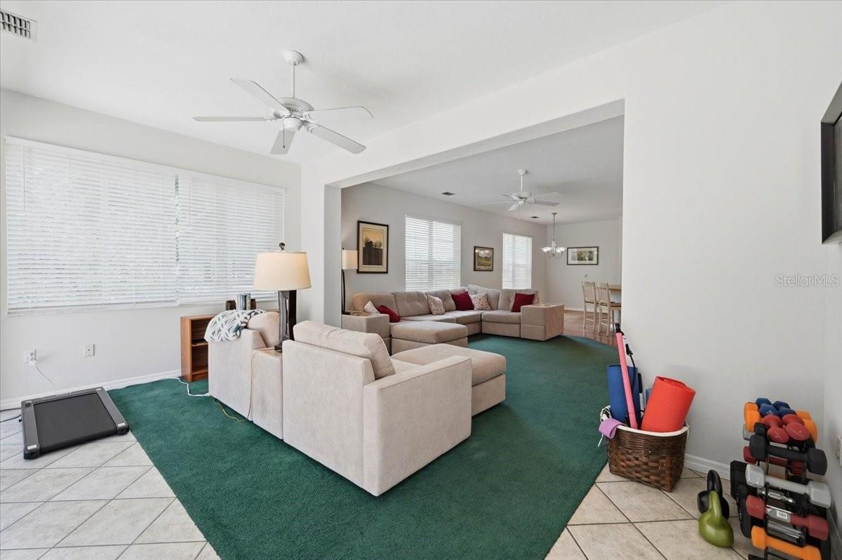 AUBURN OAKS - Residential