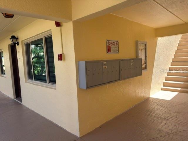 SUMMER WINDS CONDO - Residential