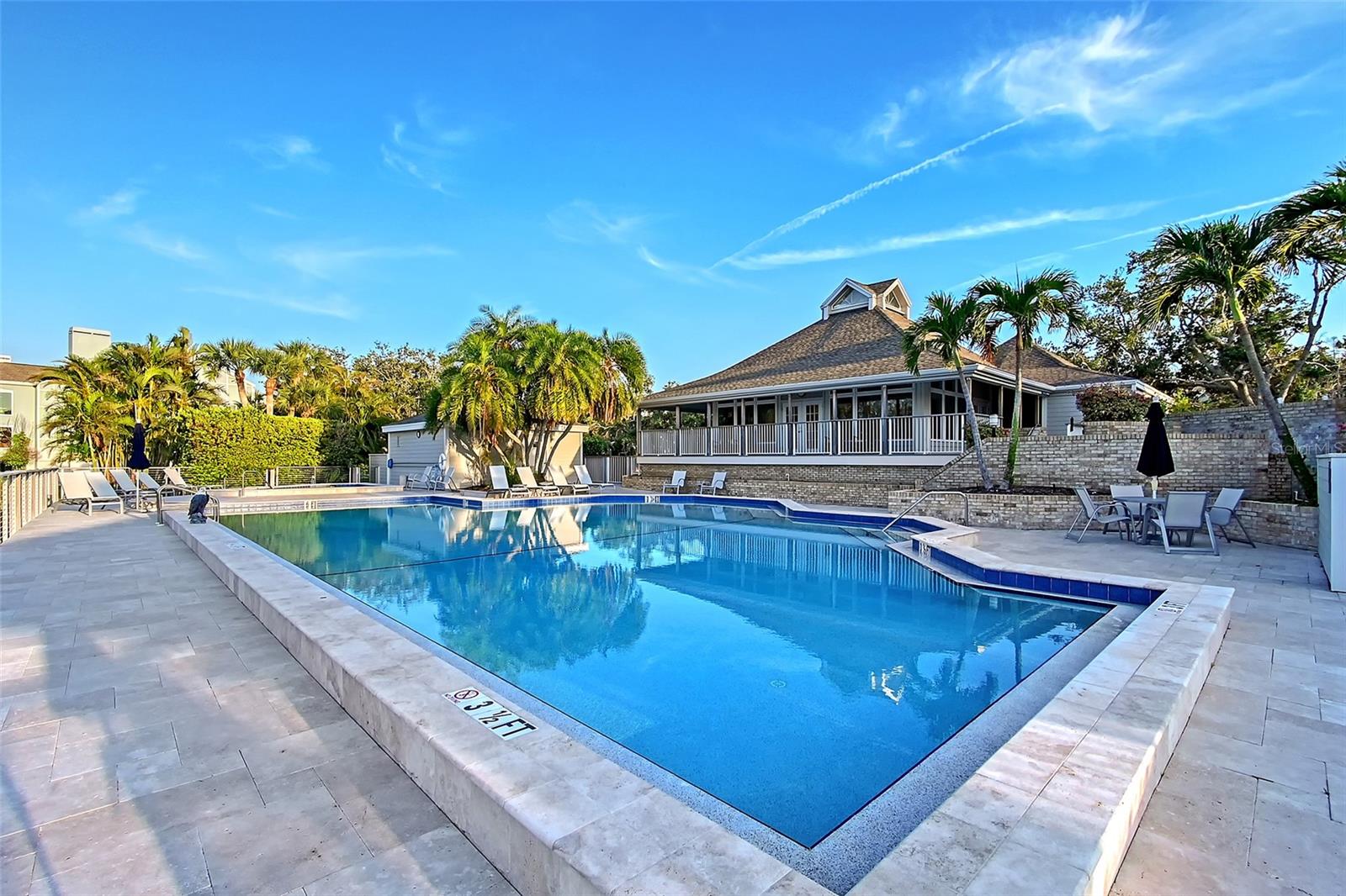 TIDY ISLAND PH III - Residential