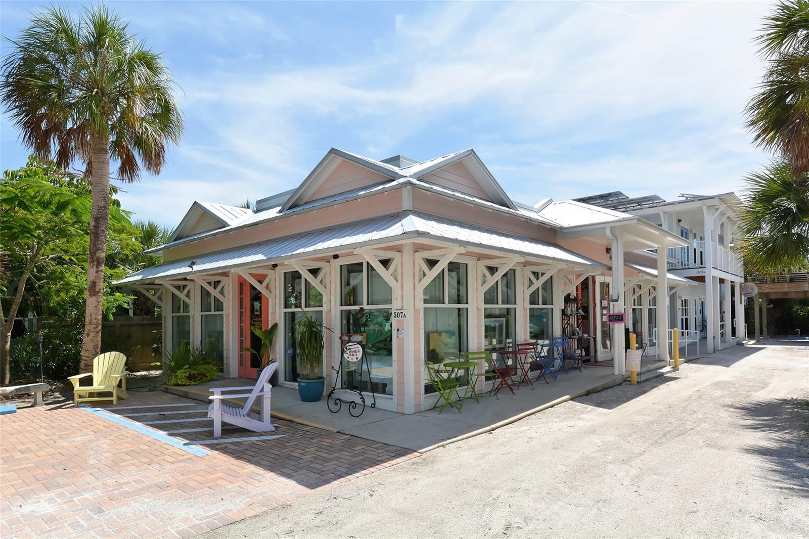 TIDY ISLAND PH III - Residential