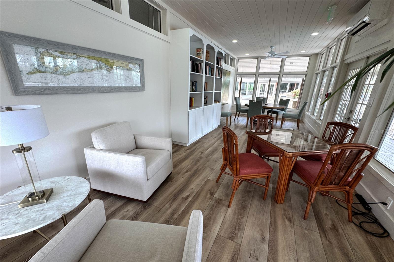 TIDY ISLAND PH III - Residential